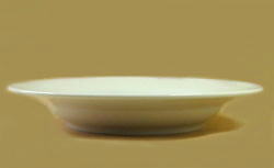 白いお皿／スープ皿